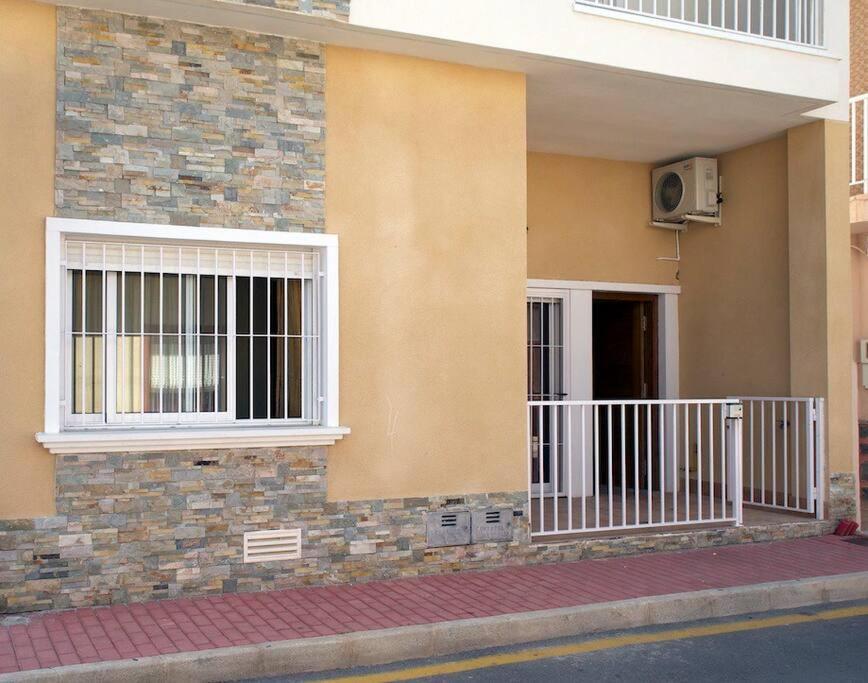 The Beach Is Close But Quiet And Not Noisy Casa Reformada Cerca De La Playa San Pedro del Pinatar Dış mekan fotoğraf